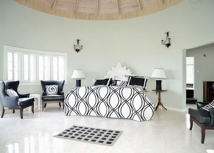 Khastle Khodero Bed & Breakfast 3*