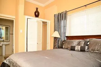 Bed & Breakfast Khastle Khodero Montego Bay